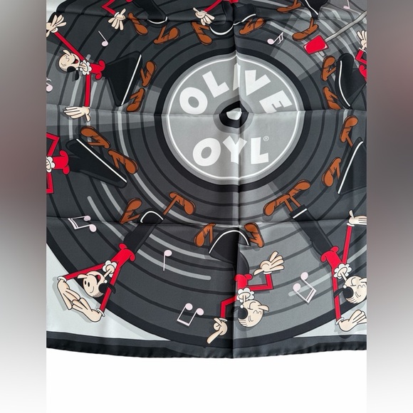 ♥️♥️♥️ Moschino Boutique silk square scarf - Picture 4 of 7